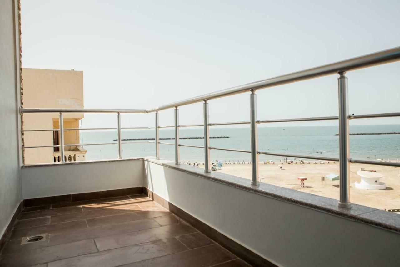 El Mena Beach Ras el-Barr Экстерьер фото